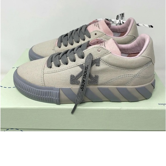 Off-White Virgil Abloh Women's Canvas Sneakers - Picture 6 of 11